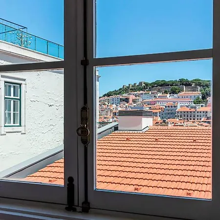 Classic, Modern Comfort In The Center Of * Lizbona