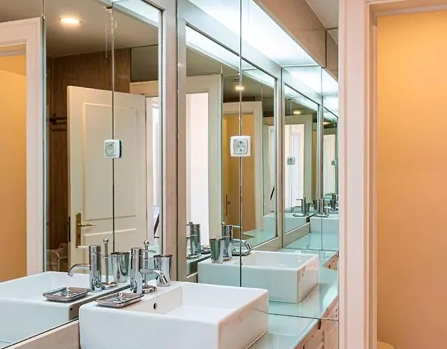 Apartamento Classic, Modern Comfort In The Center Of *