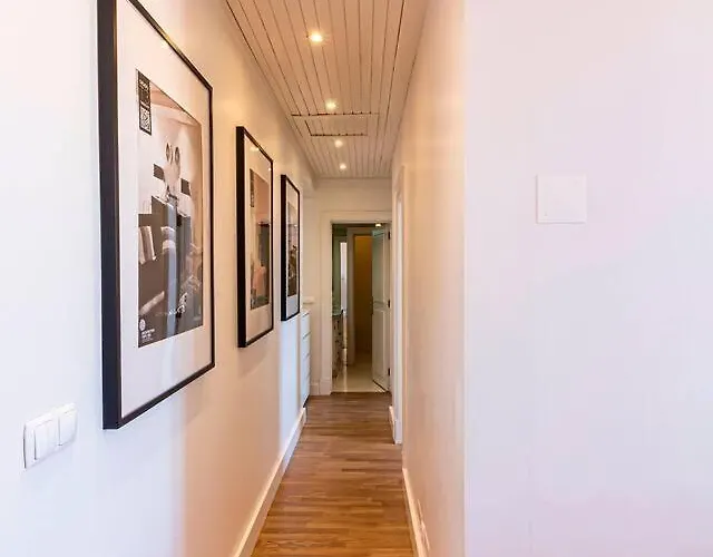 Classic, Modern Comfort In The Center Of